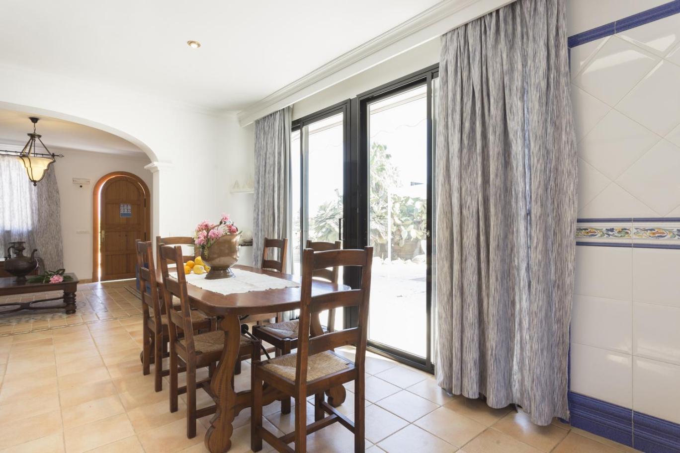 Villa With Private Mountain Ideal Runners Trailers Near Beach Approx 5 Min Walking Beach,Property Belong Puerto Pollensa Villas And Apartments Экстерьер фото