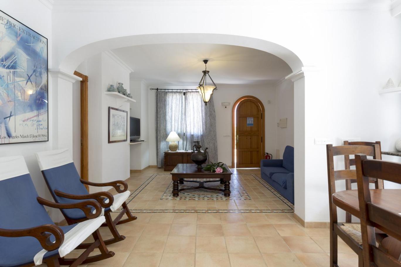 Villa With Private Mountain Ideal Runners Trailers Near Beach Approx 5 Min Walking Beach,Property Belong Puerto Pollensa Villas And Apartments Экстерьер фото